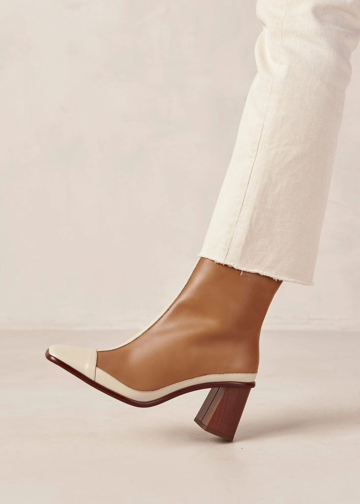 West Retro Leather Boots – TUSC